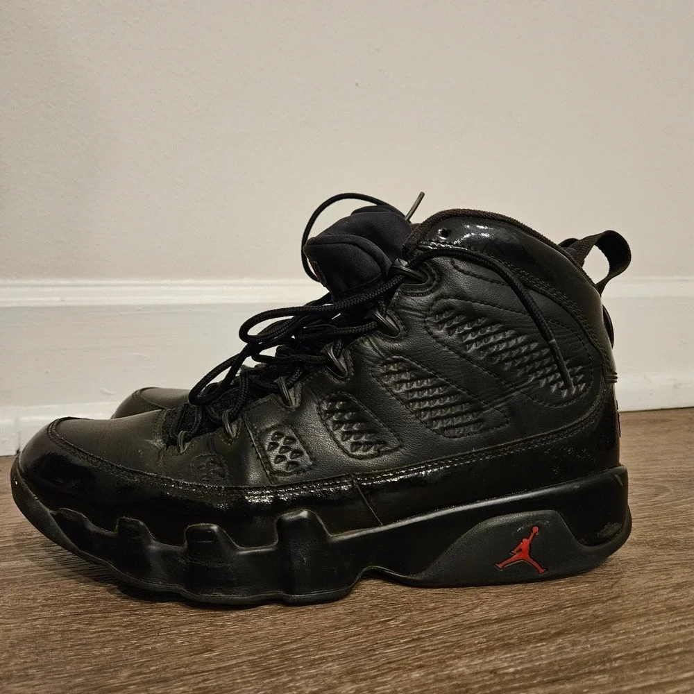 Air Jordan 9 Bred Patent Retro Size 10 Mens Black Sneakers 2018 302370-014